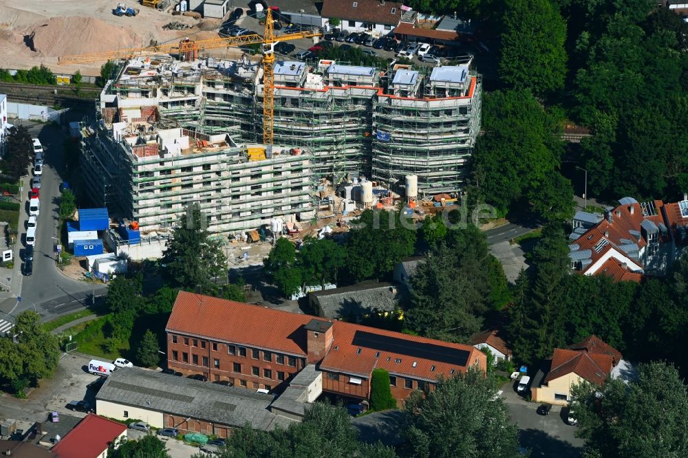 Nürnberg aus der Vogelperspektive: Baustelle zum Neubau eines Wohnhauses im Ortsteil Sankt Jobst in Nürnberg im Bundesland Bayern, Deutschland