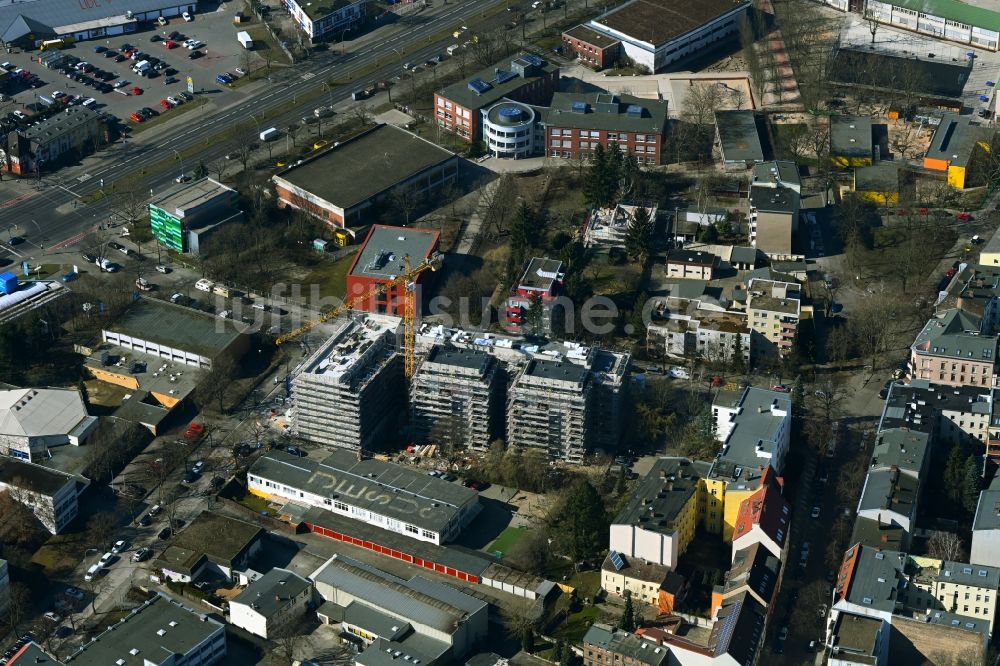 Berlin aus der Vogelperspektive: Baustelle zum Neubau eines Wohnhauses des Projekts entSPANDAU an der Flankenschanze in Berlin, Deutschland