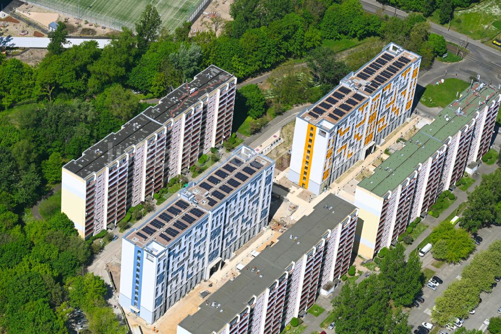 Berlin aus der Vogelperspektive: Baustelle zum Neubau eines Wohnhauses mit Studentenapartments der Belinovo Grundstücksentwicklung GmbH in Berlin, Deutschland