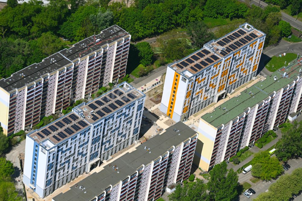 Luftbild Berlin - Baustelle zum Neubau eines Wohnhauses mit Studentenapartments der Belinovo Grundstücksentwicklung GmbH in Berlin, Deutschland