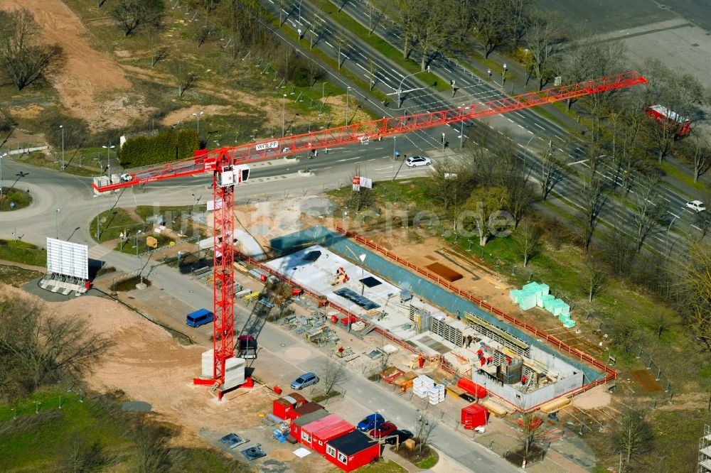 Schweinfurt von oben - Baustelle zum Neubau eines Wohnhauses Wohnen am Quartierseingang im Ortsteil Bellevue in Schweinfurt im Bundesland Bayern, Deutschland