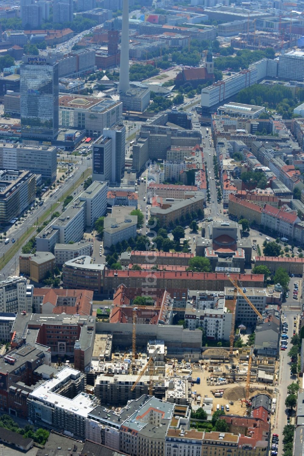 Luftaufnahme Berlin Prenzlauer Berg - Baustelle zum Neubau des Wohnquartier ? La Vie ? in Berlin Prenzlauer Berg