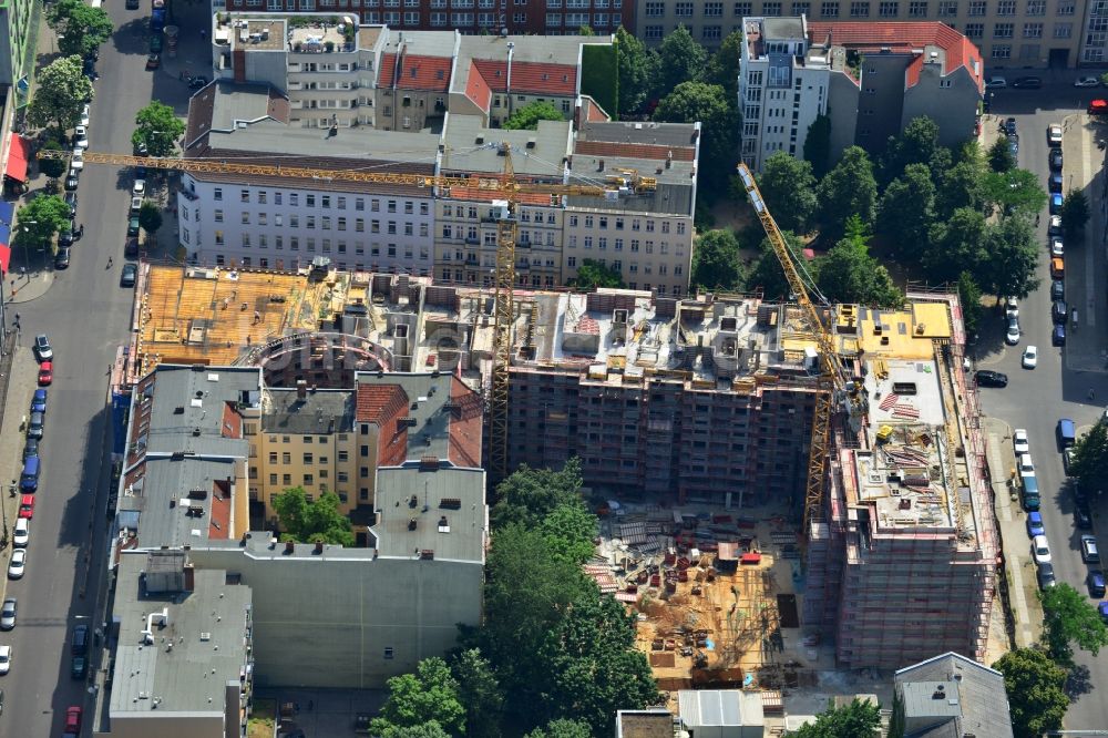 Berlin aus der Vogelperspektive: Baustelle zum Neubau des Wohnquartier „ Zillegärten “ in Berlin Charlottenburg