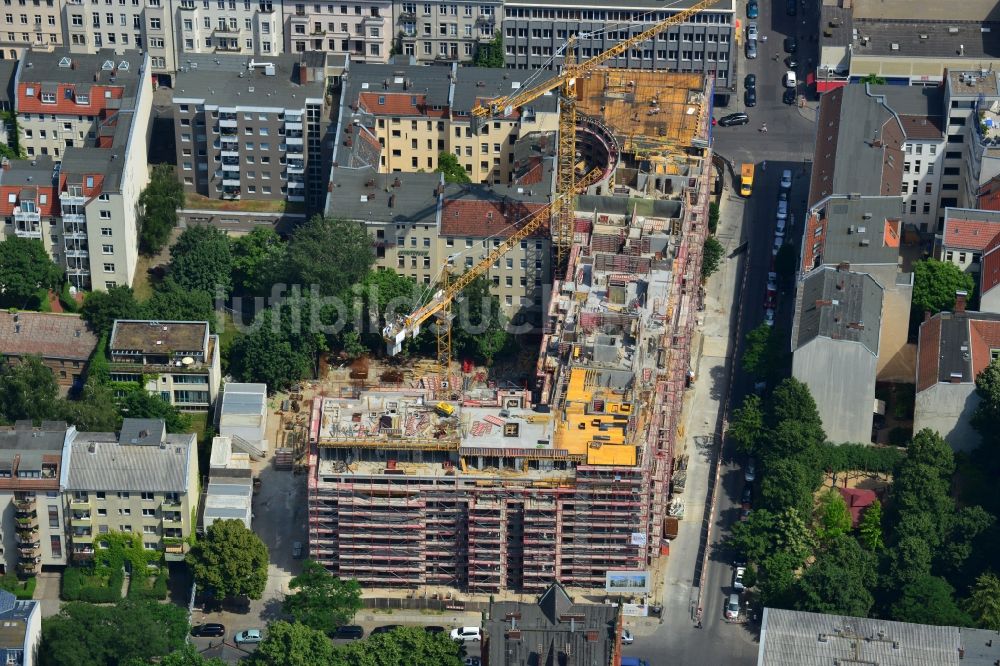 Berlin aus der Vogelperspektive: Baustelle zum Neubau des Wohnquartier „ Zillegärten “ in Berlin Charlottenburg