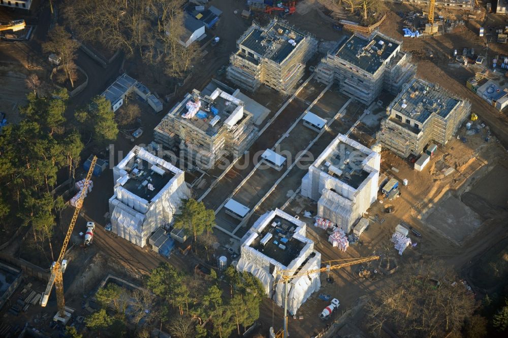 Luftaufnahme Berlin , Dahlem - Baustelle zum Neubau der Wohnsiedlung OSKAR HELENE PARK an der Clayallee im Steglitz-Zehlendorf in Berlin