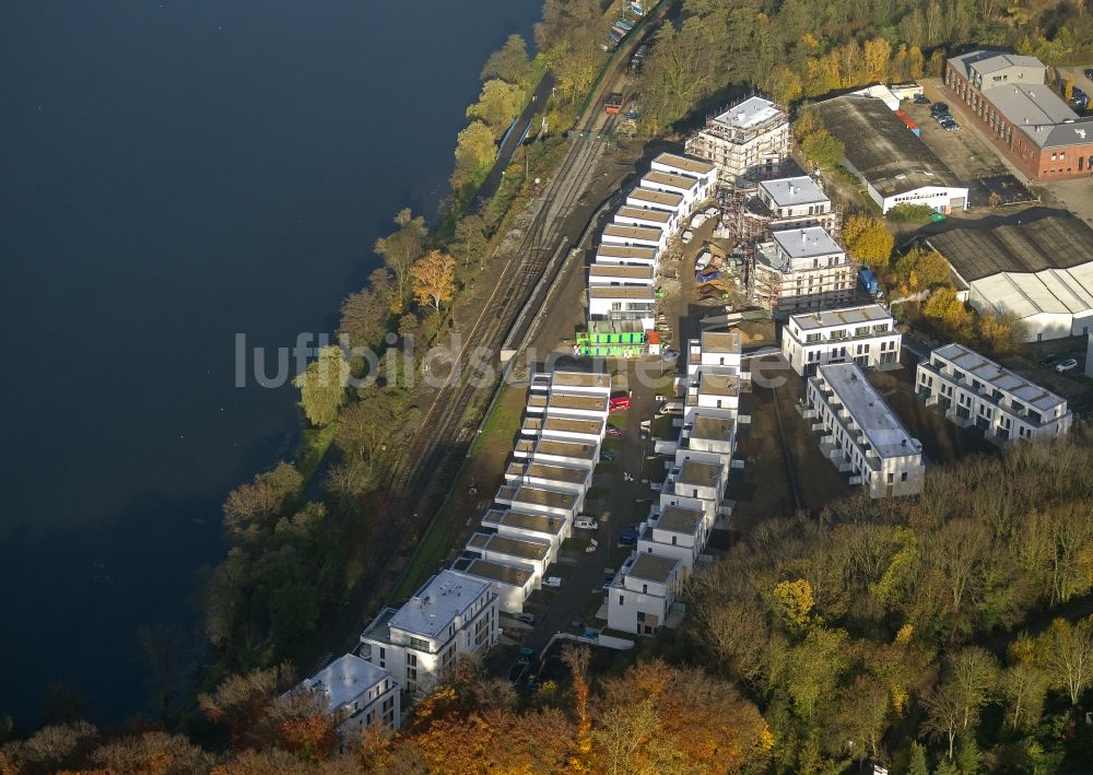 Luftaufnahme Essen - Baustelle zum Neubau der Wohnsiedlung SeeBogen am Hardenbergufer in Essen - Kupferdreh im Bundesland Nordrhein-Westfalen