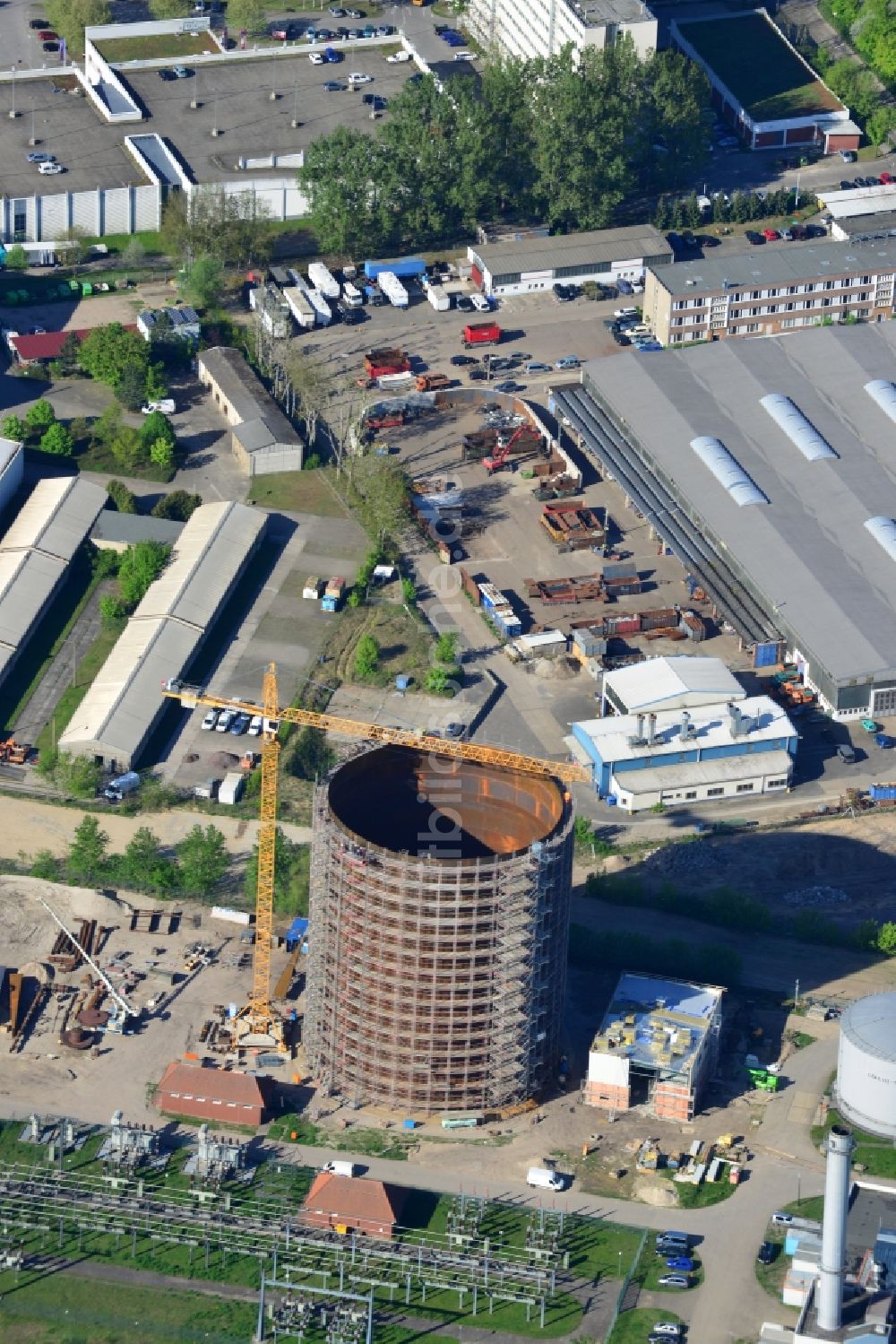 Luftaufnahme Potsdam - Baustelle zum Neubau eines Wärmespeichers in Potsdam im Bundesland Brandenburg