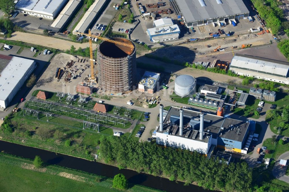 Luftaufnahme Potsdam - Baustelle zum Neubau eines Wärmespeichers in Potsdam im Bundesland Brandenburg