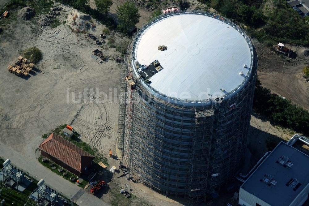 Luftaufnahme Potsdam - Baustelle zum Neubau eines Wärmespeichers in Potsdam im Bundesland Brandenburg