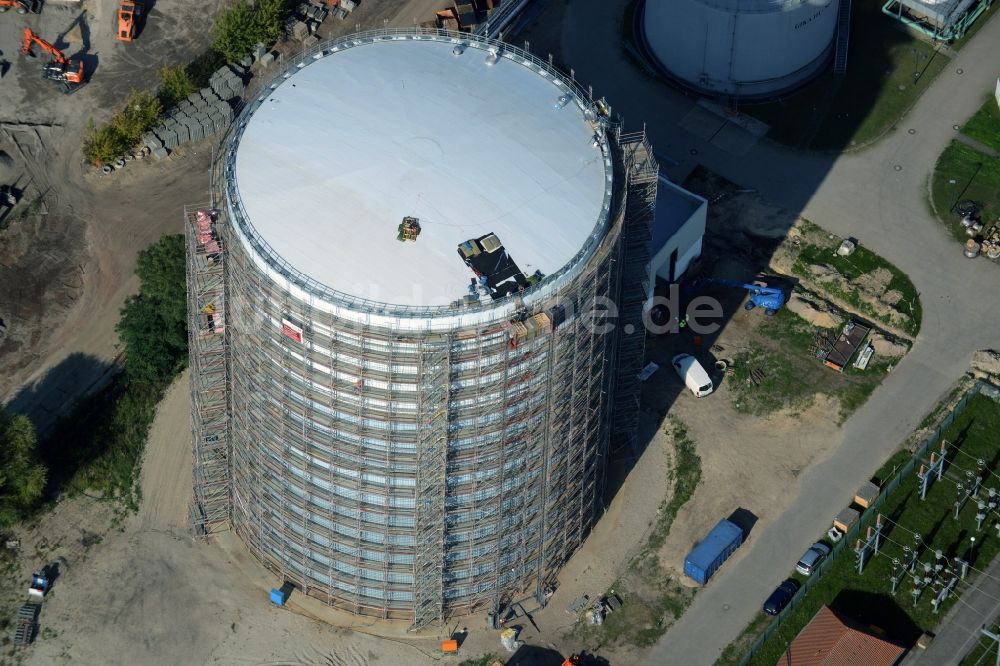 Potsdam aus der Vogelperspektive: Baustelle zum Neubau eines Wärmespeichers in Potsdam im Bundesland Brandenburg