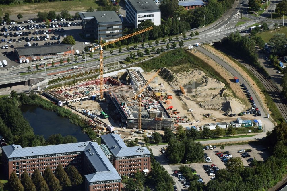 Kiel aus der Vogelperspektive: Baustelle zum Neubau des Zentralbads Kiel in Kiel im Bundesland Schleswig-Holstein