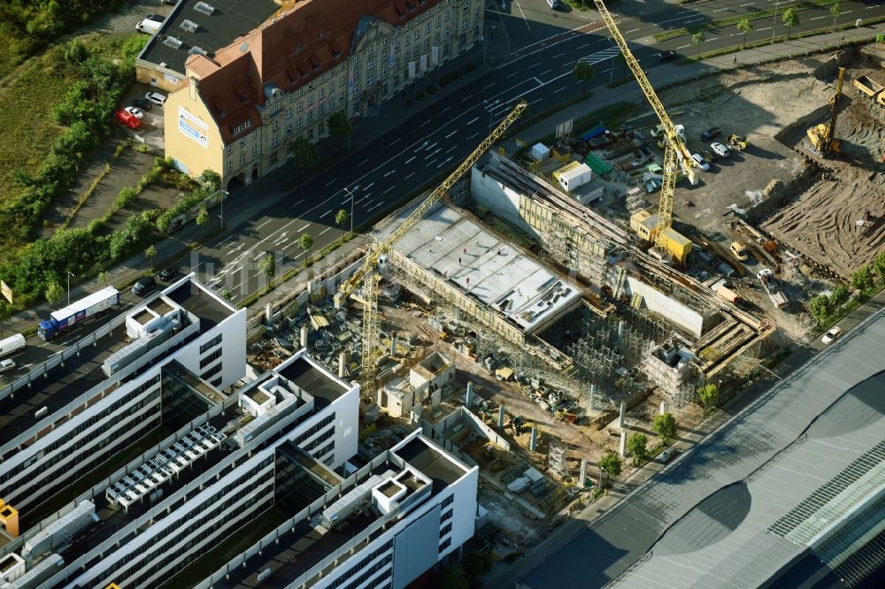 Leipzig aus der Vogelperspektive: Baustelle zum Neubau des ZOB Omnibus- Bahnhof Fernbusterminal Leipzig der S&G DEVELOPMENT GmbH im Ortsteil Mitte in Leipzig im Bundesland Sachsen, Deutschland