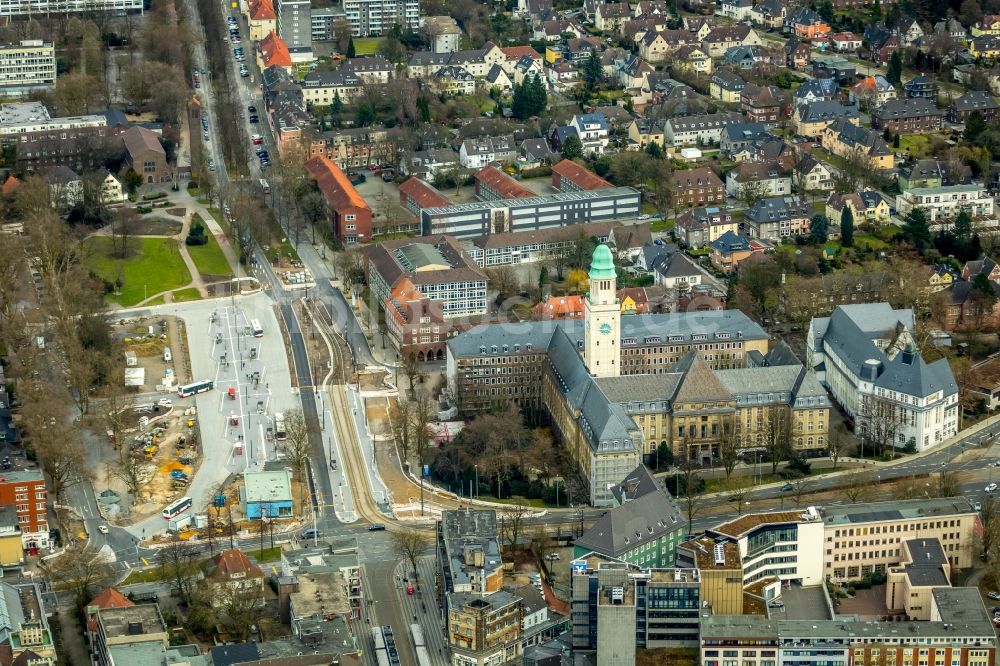 Gelsenkirchen aus der Vogelperspektive: Baustelle zum Neubau des ZOB Omnibus- Bahnhof an der Goldbergstraße im Ortsteil Buer in Gelsenkirchen im Bundesland Nordrhein-Westfalen, Deutschland