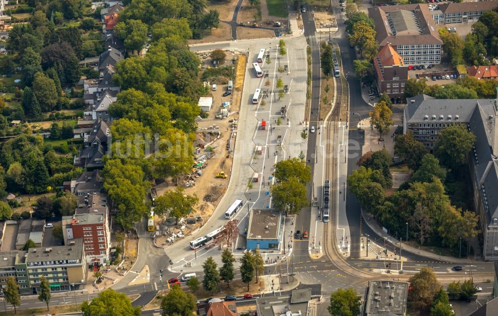 Gelsenkirchen aus der Vogelperspektive: Baustelle zum Neubau des ZOB Omnibus- Bahnhof an der Goldbergstraße im Ortsteil Buer in Gelsenkirchen im Bundesland Nordrhein-Westfalen, Deutschland