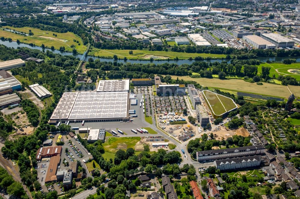 Luftaufnahme Mülheim an der Ruhr - Baustelle zum Neubau zur Erweiterung der Aldi-Süd Verwaltung und Logistiklager im Stadtteil Styrum in Mülheim an der Ruhr im Bundesland Nordrhein-Westfalen