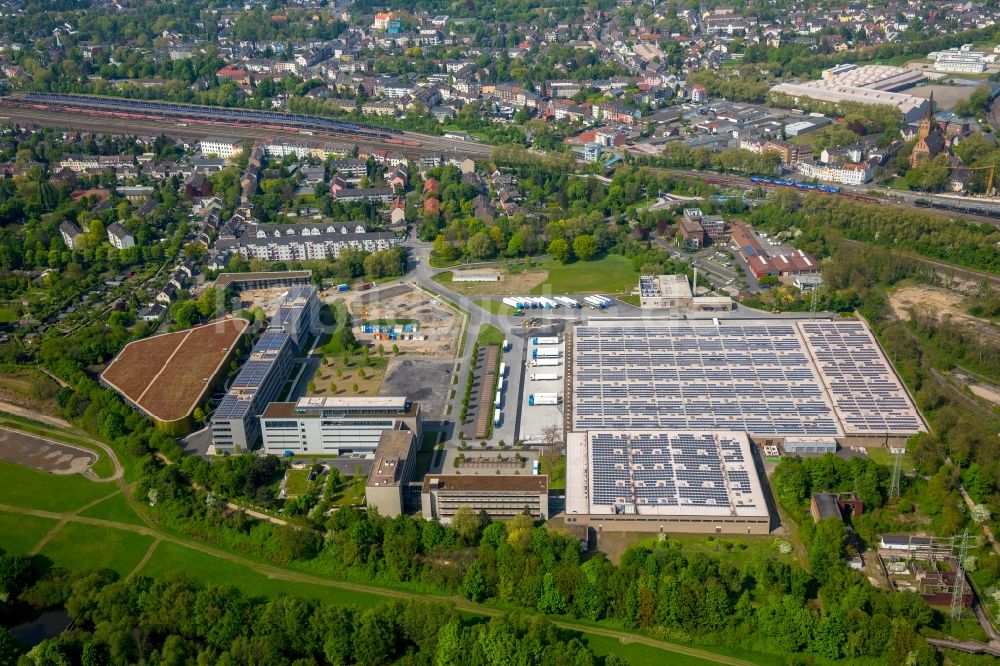 Mülheim an der Ruhr aus der Vogelperspektive: Baustelle zum Neubau zur Erweiterung der Aldi-Süd Verwaltung und Logistiklager im Stadtteil Styrum in Mülheim an der Ruhr im Bundesland Nordrhein-Westfalen