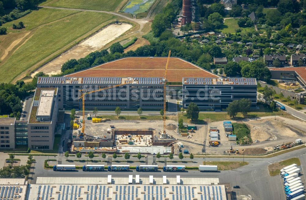 Luftaufnahme Mülheim an der Ruhr - Baustelle zum Neubau zur Erweiterung der Aldi-Süd Verwaltung und Logistiklager im Stadtteil Styrum in Mülheim an der Ruhr im Bundesland Nordrhein-Westfalen