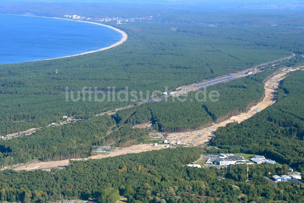 Luftbild Swinemünde - Baustelle zum Neubau und zur Erweiterung des Straßenverlaufes der Straße Droga krajowa 3 DK3 in Swinemünde in Woiwodschaft Westpommern, Polen