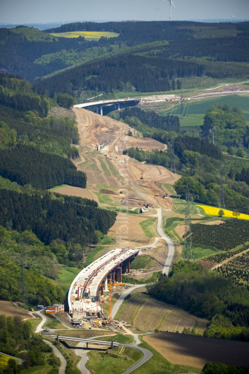 Luftbild Bestwig - Baustelle zum Neubau der A46 zwischen Meschede und Olsberg mit Brückenbauten bei Bestwig im Bundesland Nordrhein-Westfalen