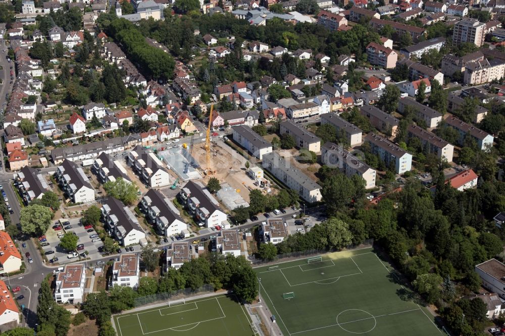 Mainz von oben - Baustelle zum Neubaugebiet in der Suderstraße in Mainz im Bundesland Rheinland-Pfalz