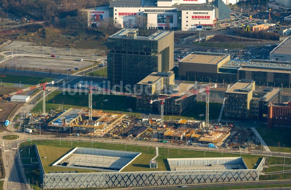 Luftbild Essen - Baustelle zum neuen Bauabschnitt auf dem Areal des Kruppgürtel , der Hauptverwaltung des Konzern ThyssenKrupp in Essen in Nordrhein-Westfalen NRW