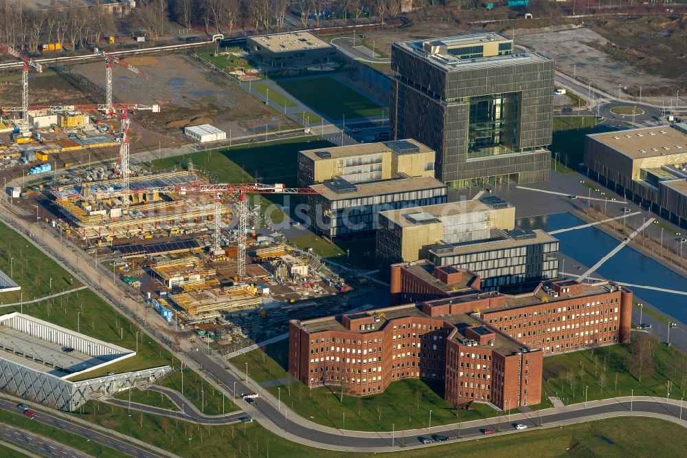 Essen von oben - Baustelle zum neuen Bauabschnitt auf dem Areal des Kruppgürtel , der Hauptverwaltung des Konzern ThyssenKrupp in Essen in Nordrhein-Westfalen NRW