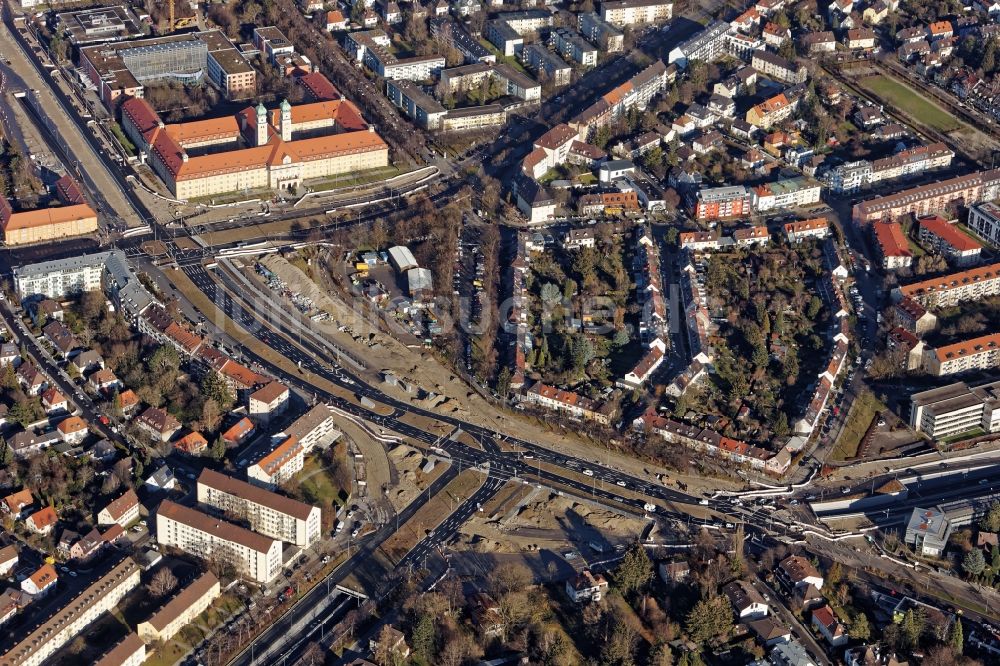 Luftbild München - Baustelle zum Tunnel- Neubau am Luise-Kiesselbach-Platz in München im Bundesland Bayern