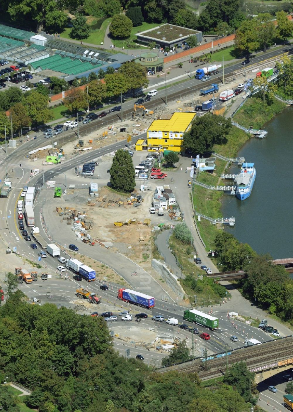 Stuttgart aus der Vogelperspektive: Baustelle zum Tunnel- Neubau Straßenbauprojekt Rosensteintunnel in Stuttgart im Bundesland Baden-Württemberg