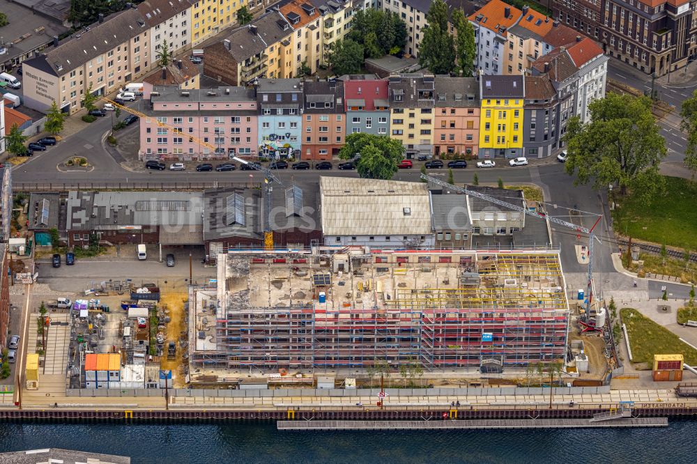 Luftaufnahme Dortmund - Baustelle zum Umbau eines alten Speichergebäudes im Hafen in Dortmund im Bundesland Nordrhein-Westfalen, Deutschland