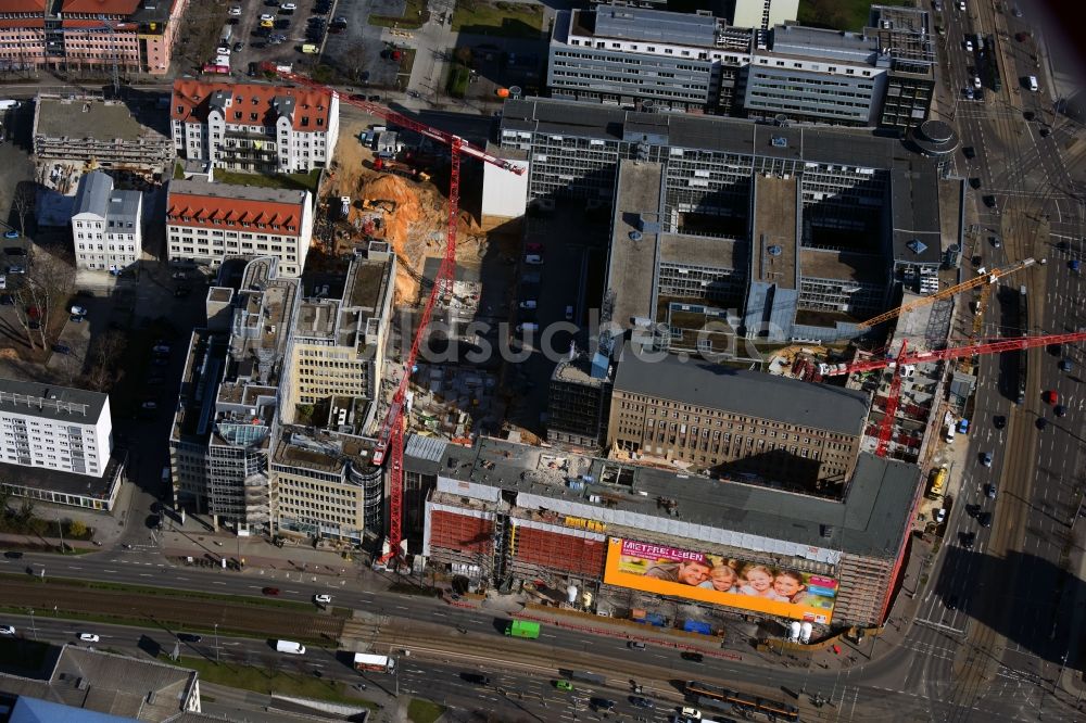 Luftaufnahme Leipzig - Baustelle zum Umbau und Ausbau des denkmalgeschützten Altbau- Gebäudes der Firma REINBAU GmbH in Leipzig im Bundesland Sachsen