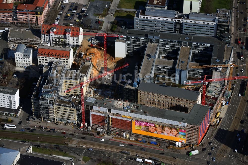 Luftaufnahme Leipzig - Baustelle zum Umbau und Ausbau des denkmalgeschützten Altbau- Gebäudes der Firma REINBAU GmbH in Leipzig im Bundesland Sachsen