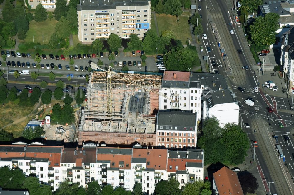 Luftbild Leipzig - Baustelle zum Umbau und Ausbau des denkmalgeschützten Altbau- Gebäudes Perthesstraße - Gerichtsweg im Areal Graphisches Viertel in Leipzig im Bundesland Sachsen