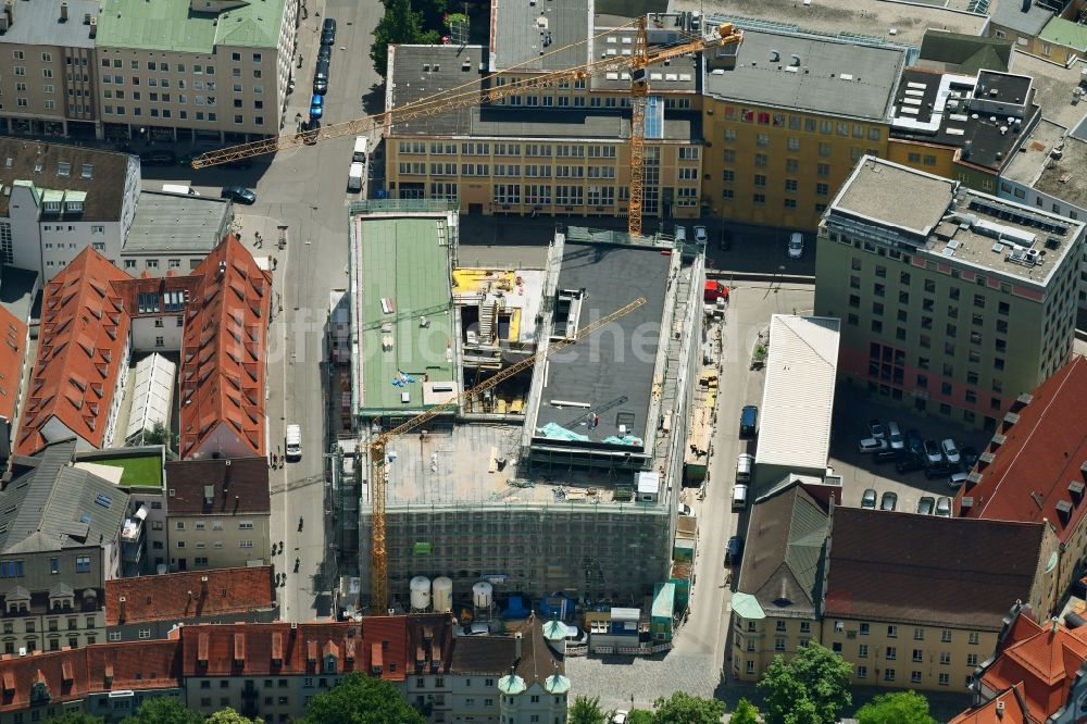 Augsburg von oben - Baustelle zum Umbau des Büro- und Geschäftshaus am Hafnerberg - Johannisgasse in Augsburg im Bundesland Bayern, Deutschland