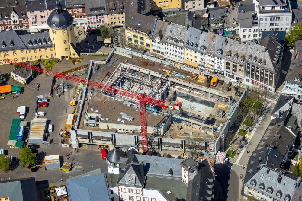 Siegen von oben - Baustelle zum Umbau des ehemaligen Einkaufszentrum zum Seminar- und Hörsaalzentrum in Siegen im Bundesland Nordrhein-Westfalen, Deutschland