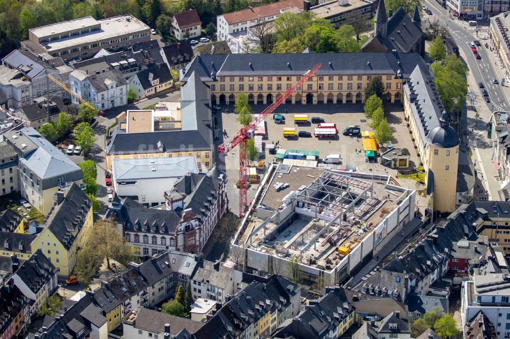 Luftbild Siegen - Baustelle zum Umbau des ehemaligen Einkaufszentrum zum Seminar- und Hörsaalzentrum in Siegen im Bundesland Nordrhein-Westfalen, Deutschland