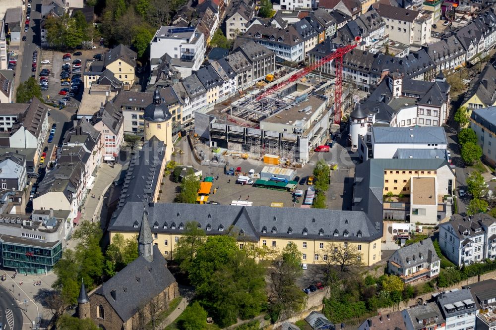 Luftaufnahme Siegen - Baustelle zum Umbau des ehemaligen Einkaufszentrum zum Seminar- und Hörsaalzentrum in Siegen im Bundesland Nordrhein-Westfalen, Deutschland