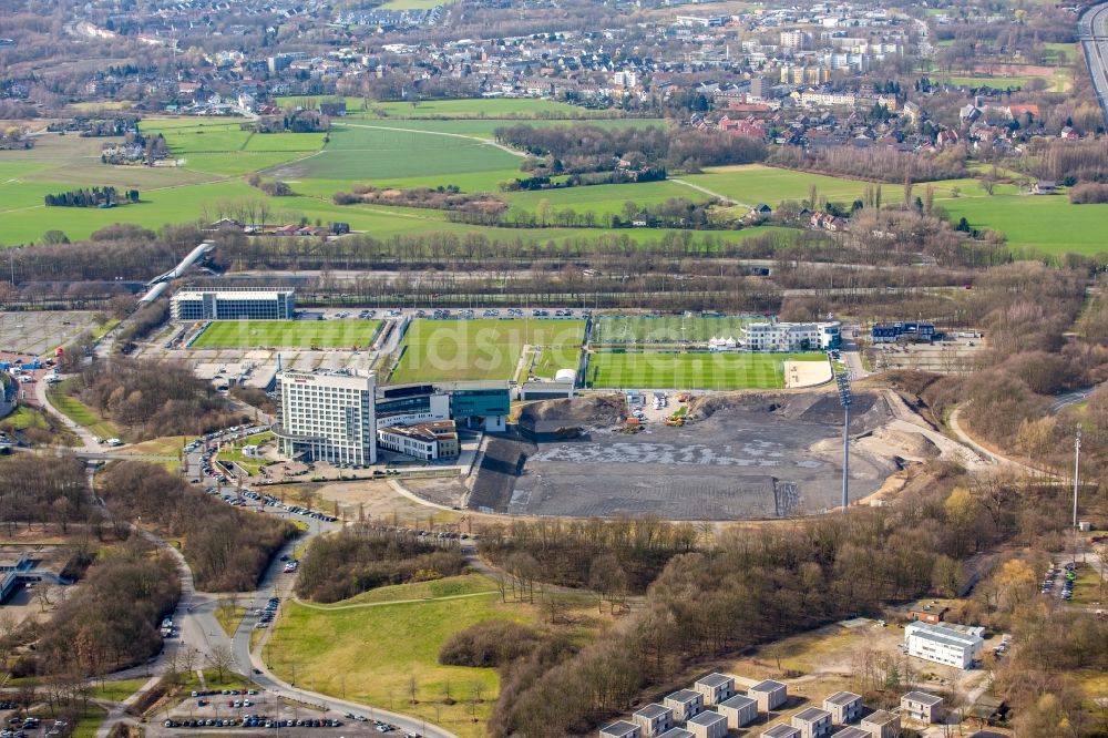 Luftaufnahme Gelsenkirchen - Baustelle zum Umbau des ehemaligen Parkstadion im Ortsteil Gelsenkirchen-Ost in Gelsenkirchen im Bundesland Nordrhein-Westfalen