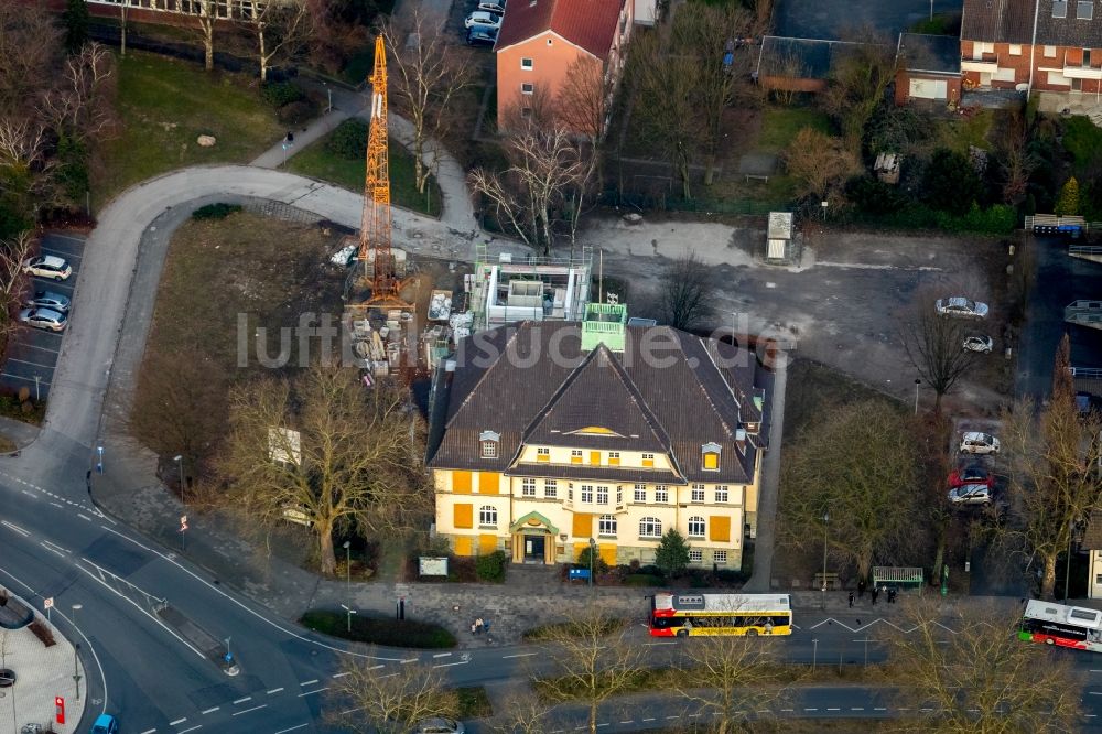 Hamm von oben - Baustelle zum Umbau am Gebäude der Stadtverwaltung - Rathaus Stadt Hamm, Rathaus Heessen am Bockelweg in Hamm im Bundesland Nordrhein-Westfalen, Deutschland