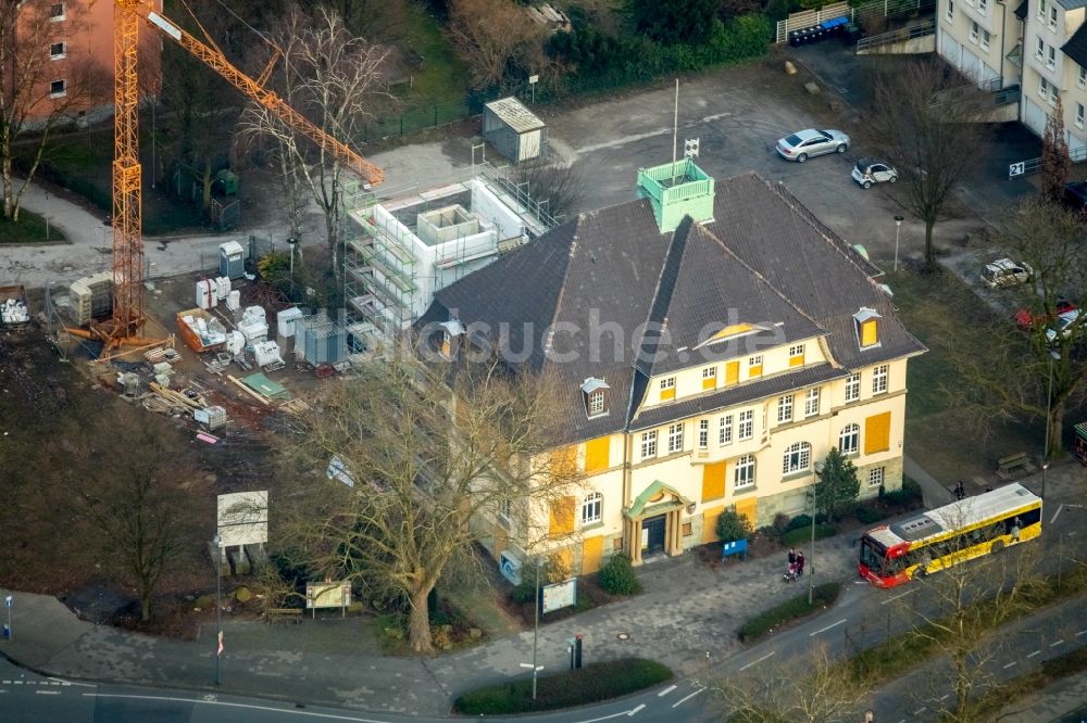 Hamm aus der Vogelperspektive: Baustelle zum Umbau am Gebäude der Stadtverwaltung - Rathaus Stadt Hamm, Rathaus Heessen am Bockelweg in Hamm im Bundesland Nordrhein-Westfalen, Deutschland