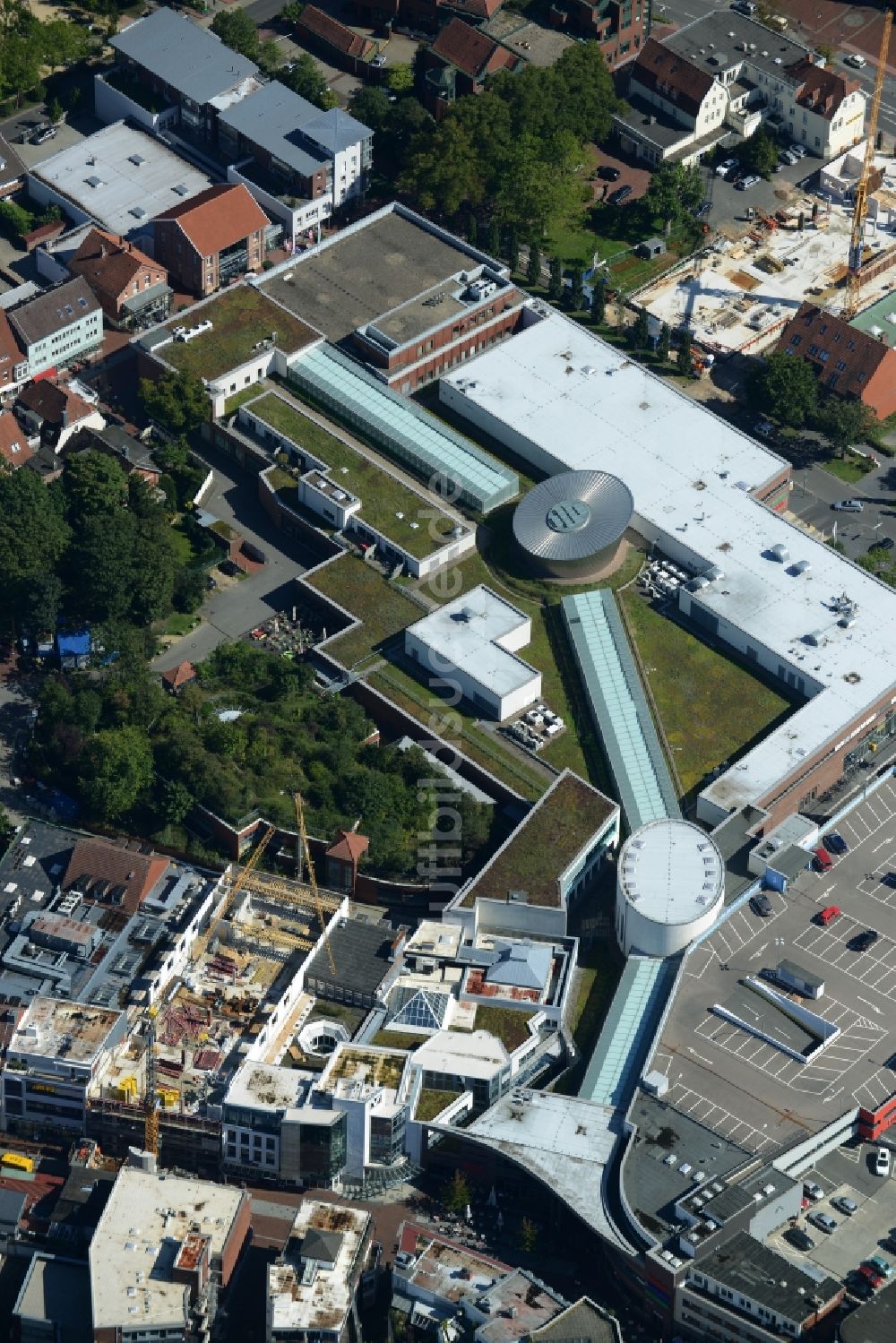 Luftbild Lingen (Ems) - Baustelle zum Umbau eines Geschäftshauses und Einkaufszentrum Lookentor in der Lookenstraße in Lingen (Ems) im Bundesland Niedersachsen