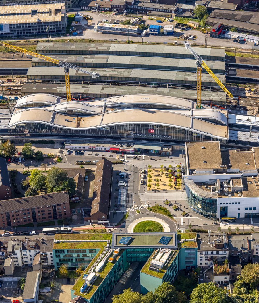 Luftaufnahme Duisburg - Baustelle zum Umbau des Hauptbahnhof der Deutschen Bahn im Ortsteil Dellviertel in Duisburg im Bundesland Nordrhein-Westfalen, Deutschland