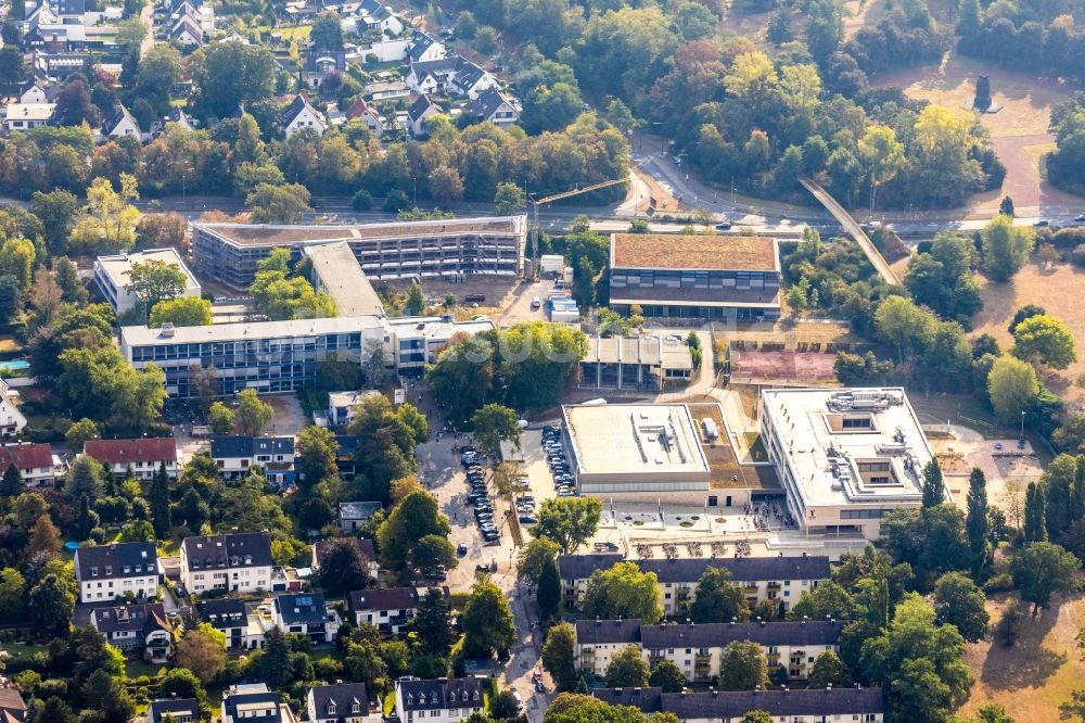 Luftaufnahme Düsseldorf - Baustelle zum Umbau des Max-Planck-Gymnasium in Düsseldorf im Bundesland Nordrhein-Westfalen, Deutschland