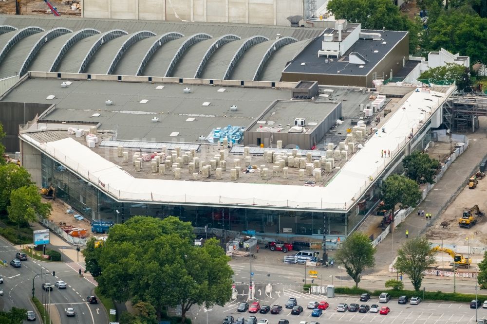 Essen von oben - Baustelle zum Umbau der Messe in Essen im Bundesland Nordrhein-Westfalen