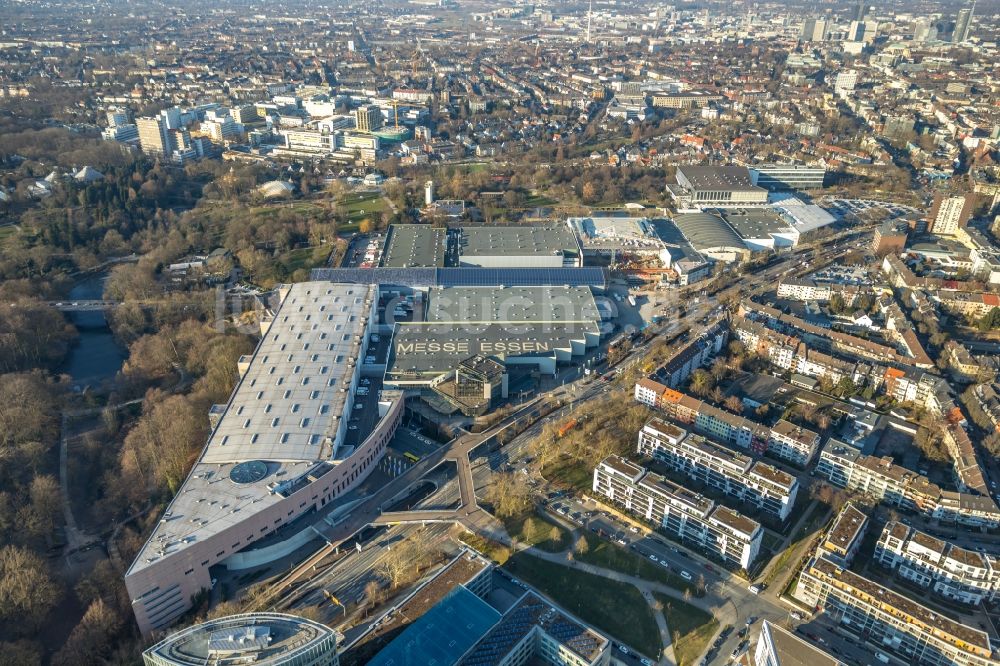 Essen von oben - Baustelle zum Umbau der Messe in Essen im Bundesland Nordrhein-Westfalen