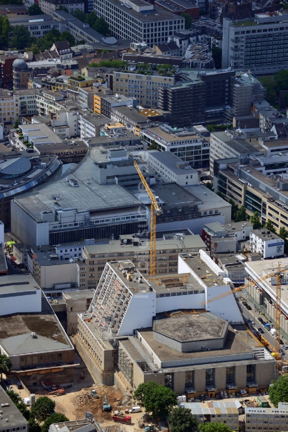 Luftaufnahme Köln - Baustelle zum Umbau und Sanierung des Schauspielhaus der Oper in Köln im Bundesland Nordhrhein-Westfalen