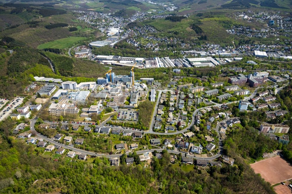 Luftbild Siegen - Baustelle zum Umbau mit Sanierungsarbeiten an der Universität Siegen in Siegen im Bundesland Nordrhein-Westfalen, Deutschland