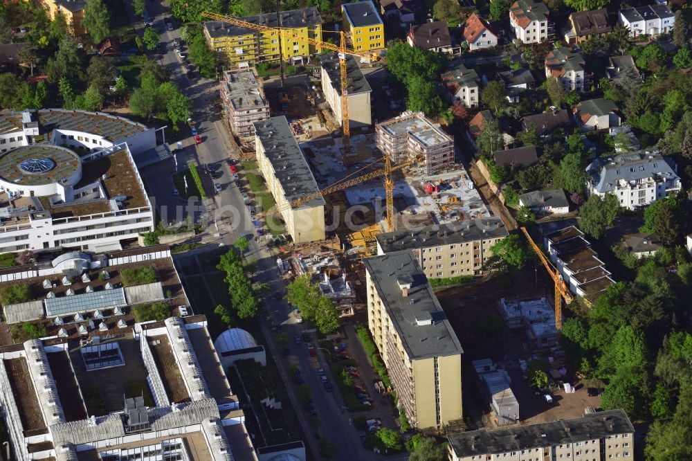 Berlin aus der Vogelperspektive: Baustelle zum Wohnhaus- Neubau der Baugenossenschaft IDEAL eG in Berlin