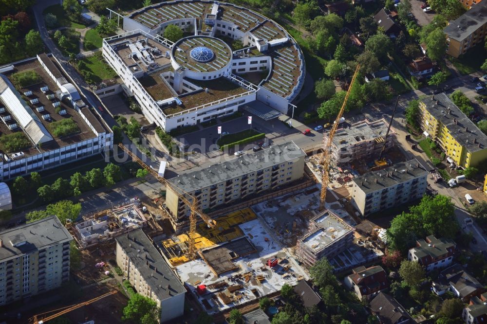 Luftaufnahme Berlin - Baustelle zum Wohnhaus- Neubau der Baugenossenschaft IDEAL eG in Berlin