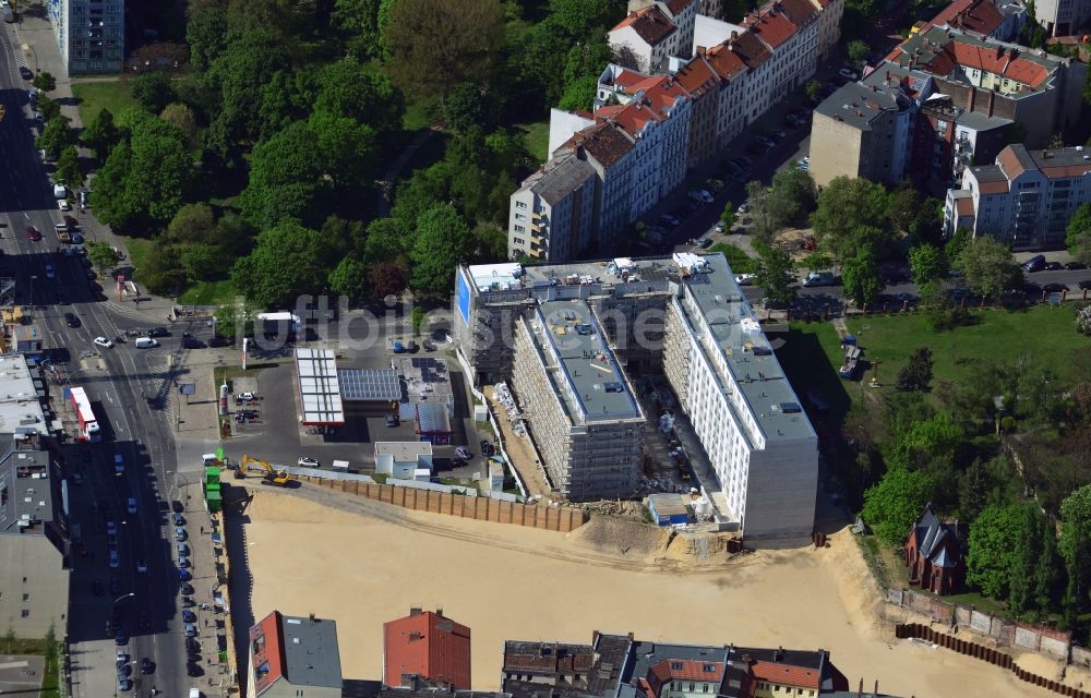 Berlin von oben - Baustelle zum Wohnneubau an der Liesenstraße - Invalidenstraße in Berlin - Mitte