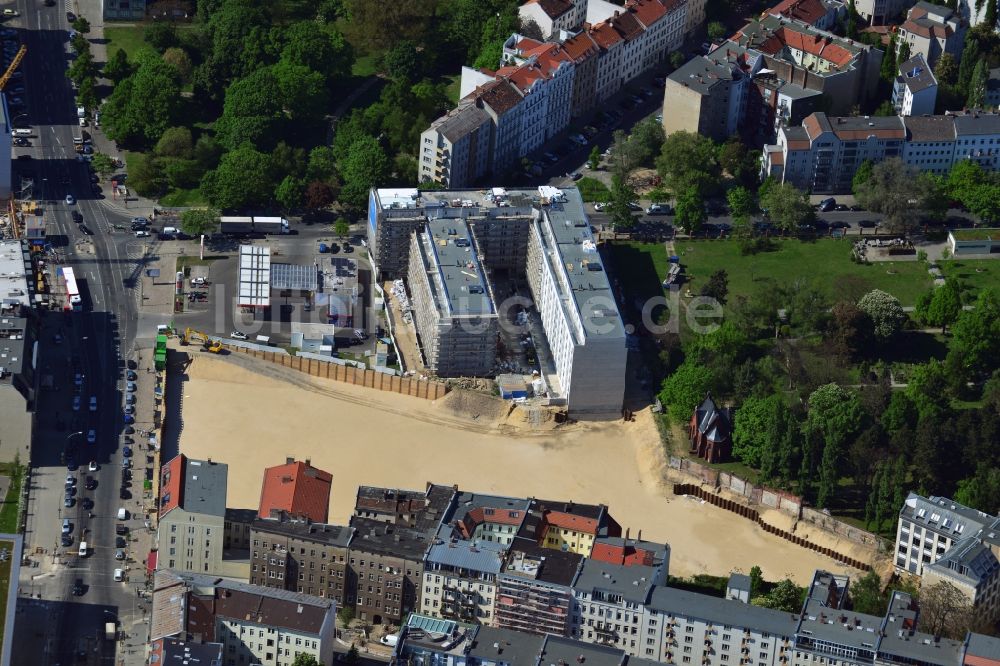 Luftbild Berlin - Baustelle zum Wohnneubau an der Liesenstraße - Invalidenstraße in Berlin - Mitte